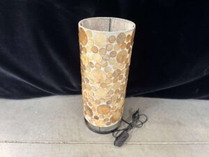 LAMPE TUBE EN NACRE MARRON - CRÈME GM H.40CM