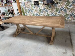 TABLE EN ORME MASSIF 220CM – PIEDS STYLE FERME ANNEXE MEUBLE DECO