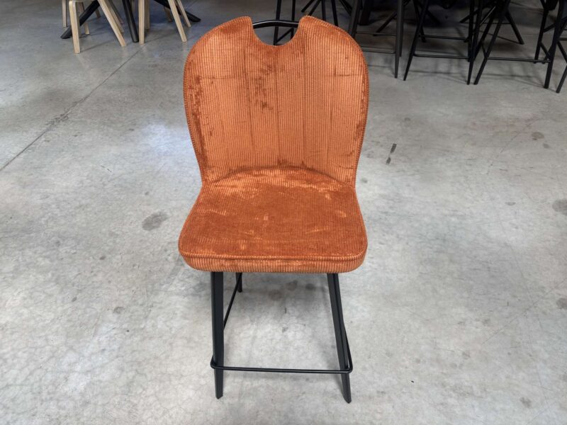 TABOURET DE BAR VELOURS TERRACOTTA - PIEDS MÉTAL NOIR - DESTOCK