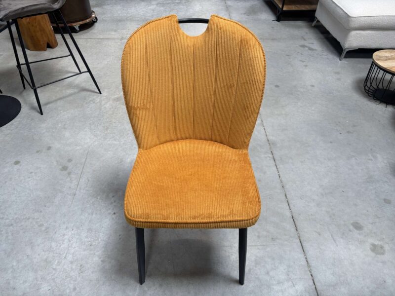 CHAISE VELOURS JAUNE - PIEDS MÉTAL NOIR - DESTOCK