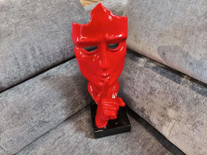 VISAGE CHUT EN RÉSINE ROUGE SOCLE NOIR