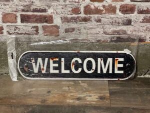 PLAQUE METAL RELIEF WELCOME ANNEXE MEUBLE & DECO