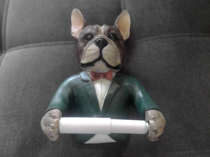 DEROULEUR PAPIER TOILETTE CHIEN