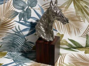 TETE DE CHEVAL METAL SUR SOCLE ANNEXE MEUBLE & DECO