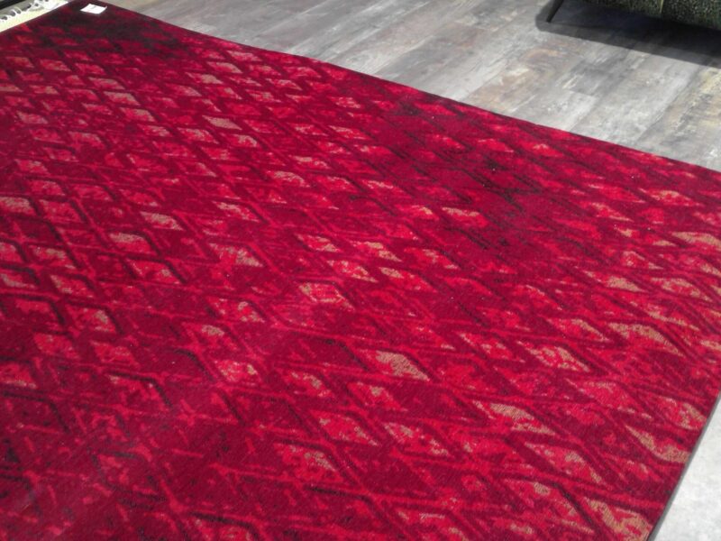 TAPIS EVRY 06-03 ROUGE 200X290CM