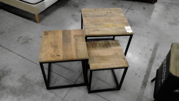 SET DE 3 TABLES GIGOGNES CARRÉES BOIS PIEDS MÉTAL NOIR ANNEXE MEUBLE & DECO